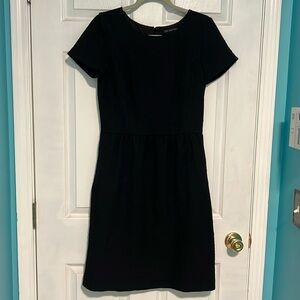 346 Brooks Brothers short sleeve black dress